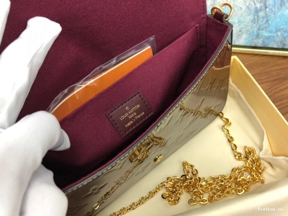 Frstbag ru POCHETTE VUITTON LOUIS FÉLICIE 0730